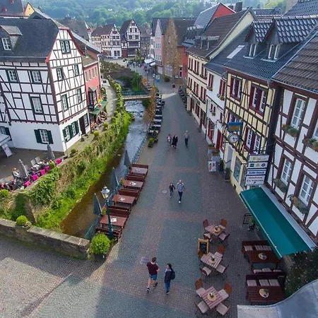 Wohlfuehloase Am Michelsberg * Бад-Мюнстерайфель