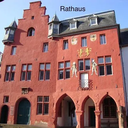 Wohlfuehloase Am Michelsberg Апартаменты Бад-Мюнстерайфель