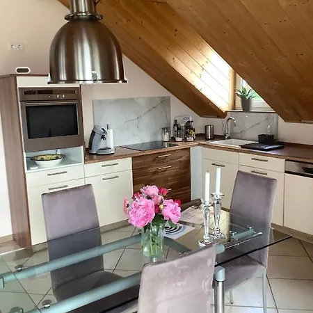 Wohlfuehloase Am Michelsberg Апартаменты *