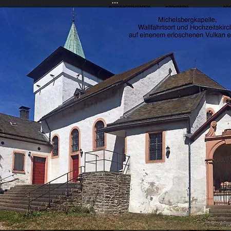 Апартаменты Wohlfuehloase Am Michelsberg *